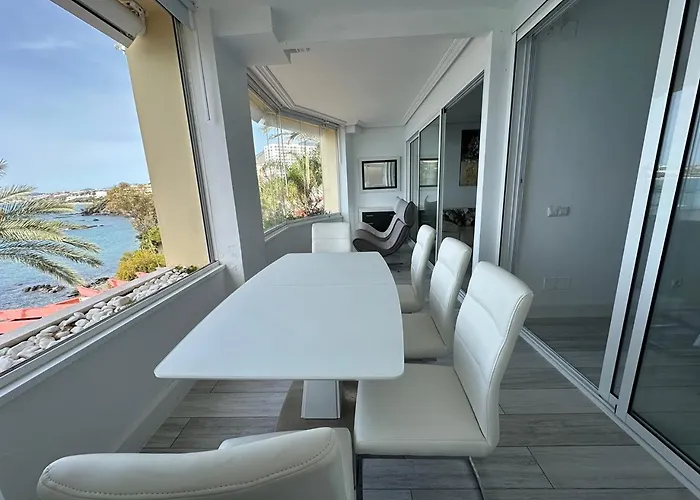 3 Pieces Avec Terrasse Ouverte Vue Mer